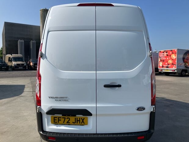 Ford Transit Custom Transit Custom 320L2 2.0 EcoBlue 130ps H2 Roof Leader Van 9