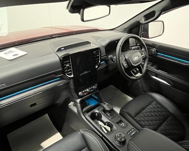 Ford Ranger Pick Up D/Cab Platinum 3.0 EcoBlue V6 240 Auto **NEW**