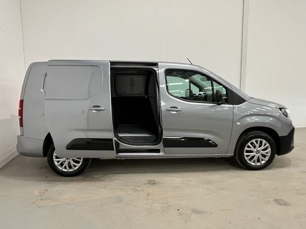 Fiat Doblo L2 Van Primo 1.5 130PS Auto 2