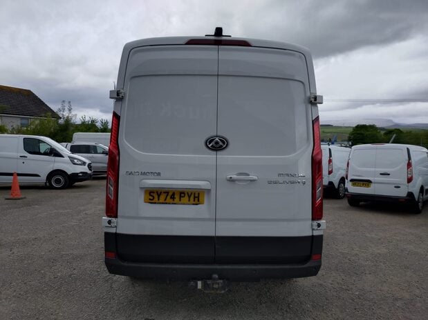 Maxus Deliver 9 Deliver 9 2.0 D20 150 Lux High Roof Van 4