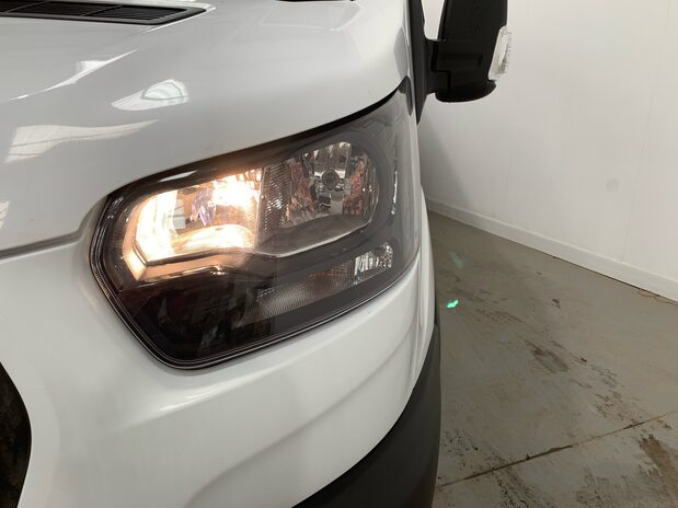 Ford Transit Transit 350L3 2.0 EcoBlue 130ps H2 Welfare Van with Toilet 5