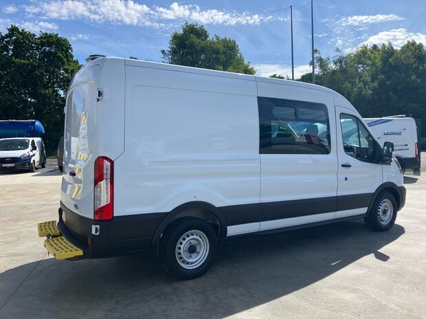 Ford Transit Transit 350 L3 Diesel 2.0 Eco Blue 130ps H2 Leader Welfare van 4
