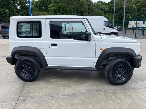 Suzuki Jimny 1.5 ALLGRIP Commercial 4WD 3