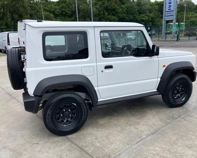Suzuki Jimny 1.5 ALLGRIP Commercial 4WD 