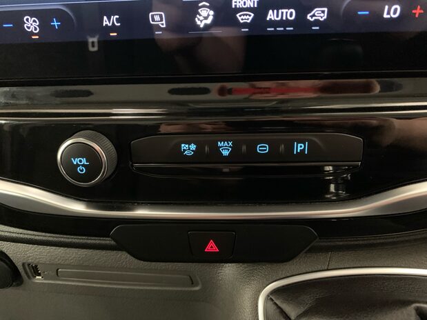 Ford Transit Transit 350 L3 Diesel RWD 2.0 Eco Blue 170ps H2 Limited Van 19