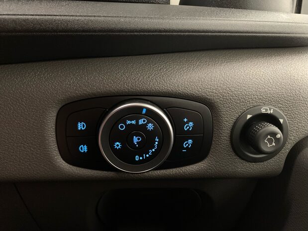 Ford Transit Transit 350 L3 Diesel RWD 2.0 Eco Blue 170ps H2 Limited Van 20