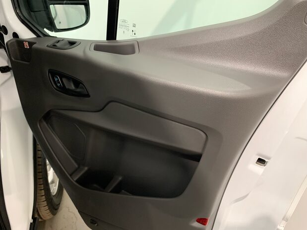 Ford Transit Transit 350 L3 Diesel RWD 2.0 Eco Blue 170ps H2 Limited Van 23