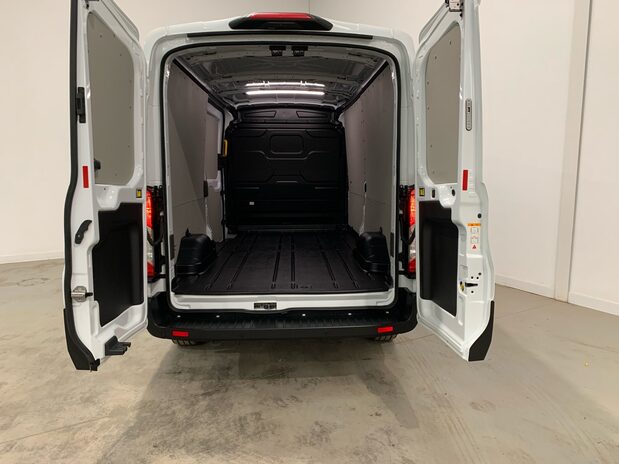 Ford Transit Transit 350 L3 Diesel RWD 2.0 Eco Blue 170ps H2 Limited Van 8