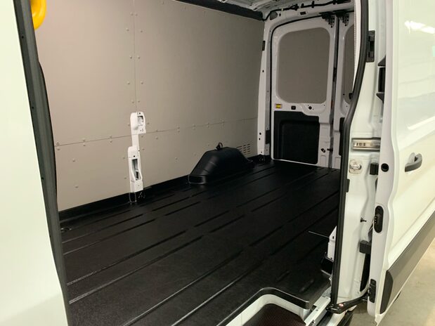 Ford Transit Transit 350 L3 Diesel RWD 2.0 Eco Blue 170ps H2 Limited Van 11