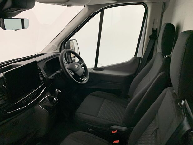 Ford Transit Transit 350 L3 Diesel RWD 2.0 Eco Blue 170ps H2 Limited Van 15