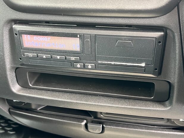 Iveco Daily 70C18 High-Roof Business Van / Versalift VTM 170F Access Platform *NEW* 19