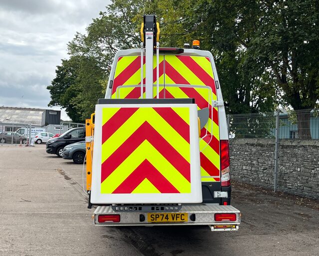 Iveco Daily 70C18 High-Roof Business Van / Versalift VTM 170F Access Platform *NEW*