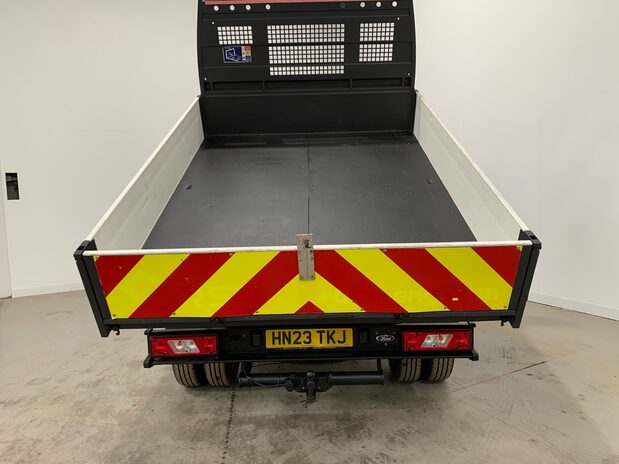 Ford Transit Transit 350 L3 Diesel RWD 2.0 EcoBlue 130ps Double Cab Tipper [1 Way] 3