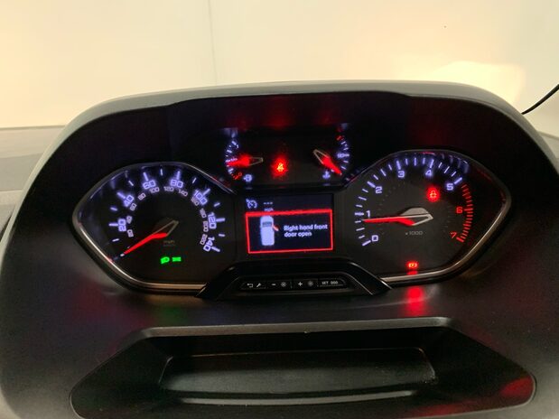 Peugeot Partner Partner Standard Diesel 1000 1.5 Blue HDi Professional Prem Van 15