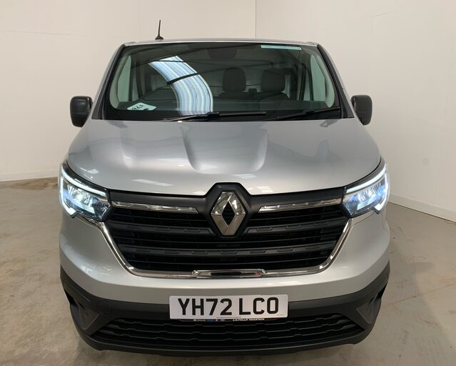 Renault Trafic Trafic LWB Diesel LL30 Blue dCi 130 Business Van