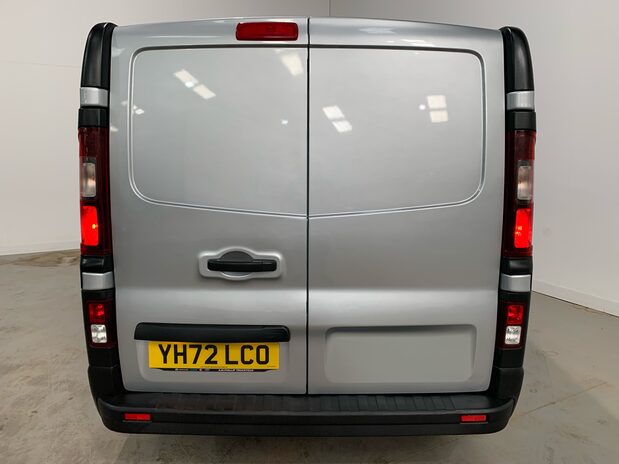 Renault Trafic Trafic LWB Diesel LL30 Blue dCi 130 Business Van 5