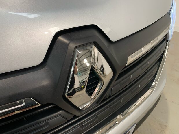 Renault Trafic Trafic LWB Diesel LL30 Blue dCi 130 Business Van 9