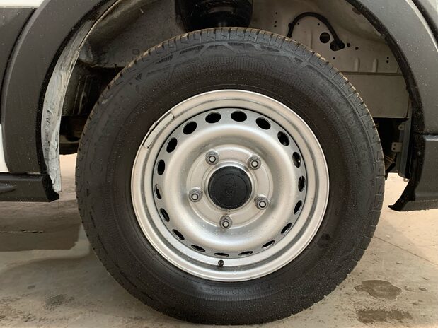 Ford Transit Transit 350 L3 Diesel RWD 2.0 Eco Blue 105ps H3 Leader Van 5