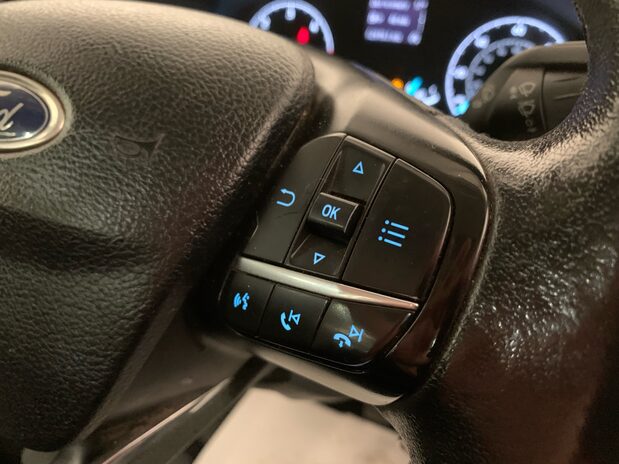 Ford Transit Transit 350L2 2.0 EcoBlue 130ps Tipper 20