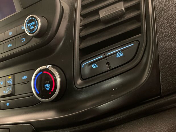 Ford Transit Transit 350L2 2.0 EcoBlue 130ps Tipper 24