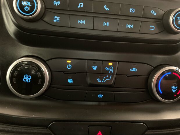 Ford Transit Transit 350L2 2.0 EcoBlue 130ps Tipper 23