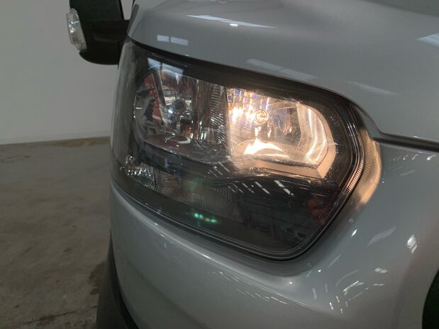 Ford Transit Transit 460 L4 Minibus Diesel RWD 2.0 Ecoblue 130ps H3 17-Seater Leader 8