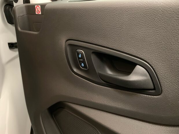 Ford Transit Transit 350 L3 Diesel RWD 2.0 Eco Blue 105ps H3 Leader Van 22