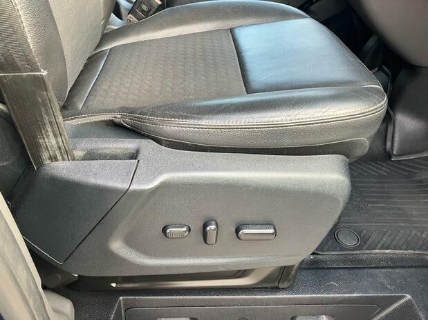 Ford Transit Custom Transit Custom 2.0 EcoBlue 185ps Low Roof Sport Van Auto 13