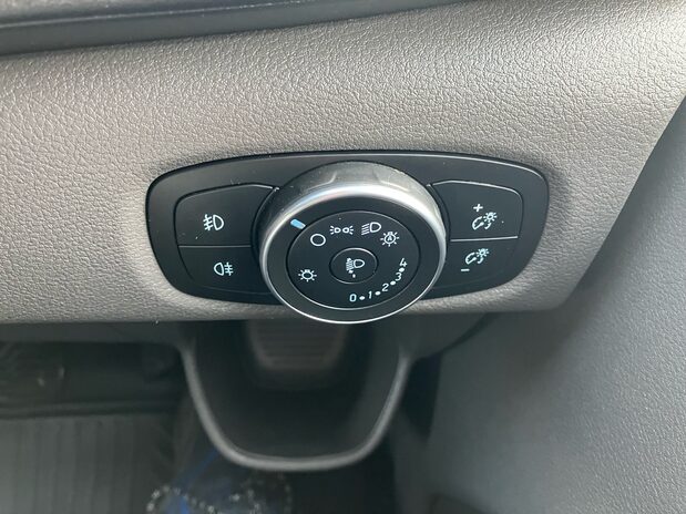 Ford Transit Custom Transit Custom 2.0 EcoBlue 185ps Low Roof Sport Van Auto 20