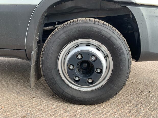 Iveco Daily 65C18H A8 B LMB/P 4100L WB Hi-Matic Minibus c/w lift & air suspension *NEW* 5