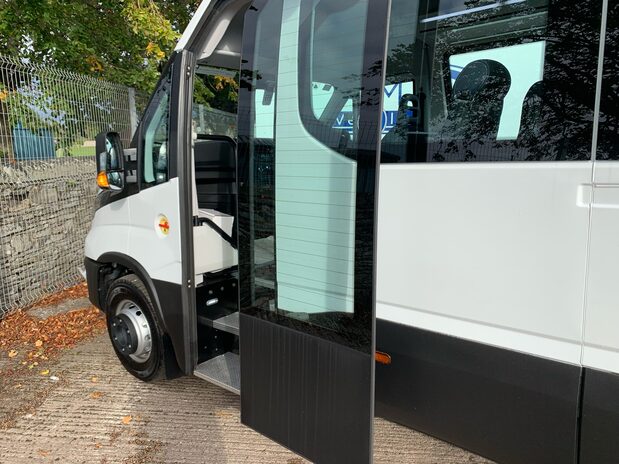 Iveco Daily 65C18H A8 B LMB/P 4100L WB Hi-Matic Minibus c/w lift & air suspension *NEW* 13