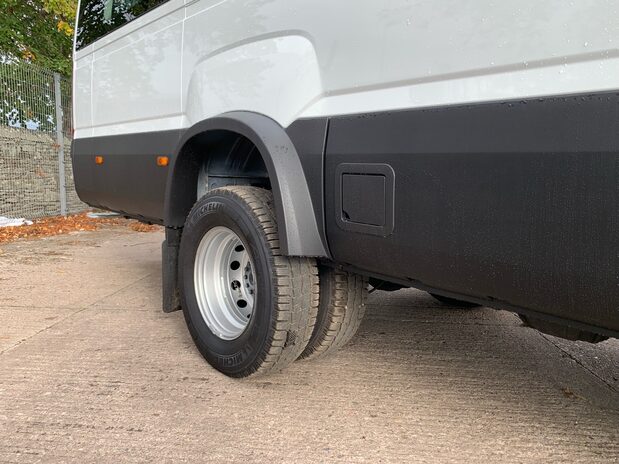 Iveco Daily 65C18H A8 B LMB/P 4100L WB Hi-Matic Minibus c/w lift & air suspension *NEW* 9