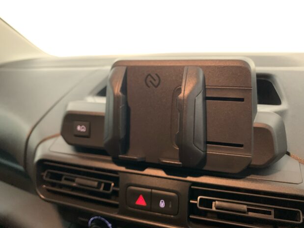 Peugeot Partner PEUGEOT PARTNER PROFESSIONAL L2 BHDI CREW VAN 11