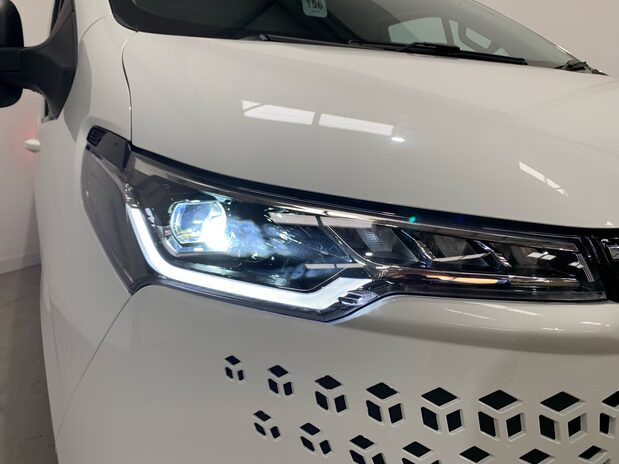 Maxus Deliver 7 BASE L2H1 Panel Van *pre-reg* 24