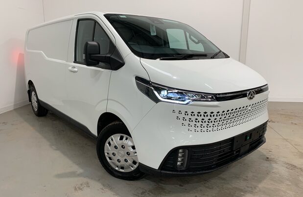 Maxus Deliver 7 BASE L2H1 Panel Van *pre-reg*