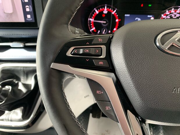 Maxus Deliver 7 BASE L2H1 Panel Van *pre-reg* 14