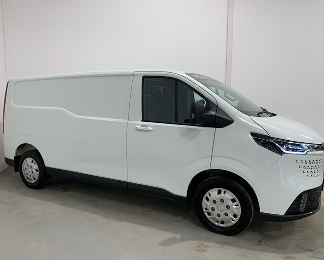 Maxus Deliver 7 BASE L2H1 Panel Van *pre-reg*