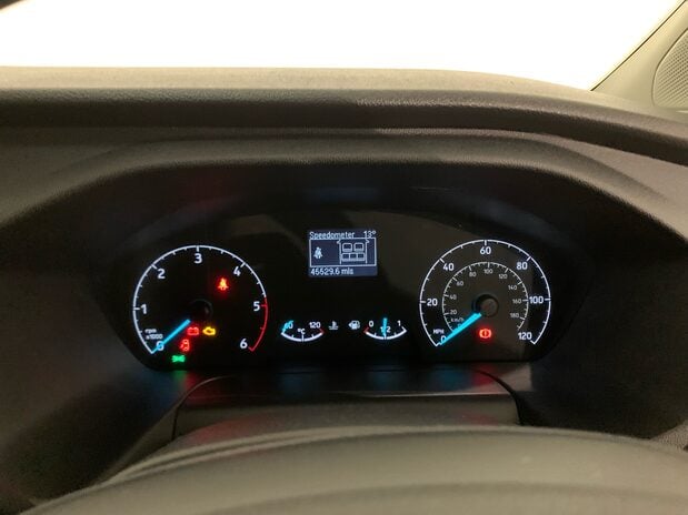 Ford Transit Custom Transit Custom 2.0 EcoBlue 130ps Low Roof D/Cab Limited Van 20