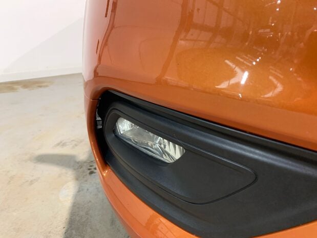 Ford Transit Custom Transit Custom 2.0 EcoBlue 130ps Low Roof D/Cab Limited Van 7