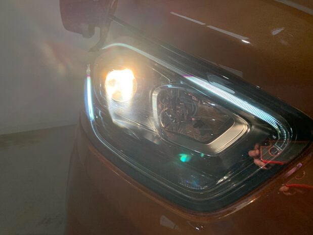 Ford Transit Custom Transit Custom 2.0 EcoBlue 130ps Low Roof D/Cab Limited Van 5