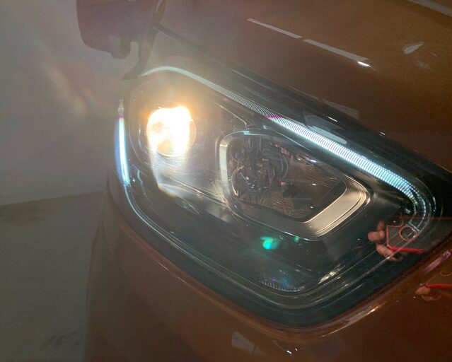 Ford Transit Custom Transit Custom 2.0 EcoBlue 130ps Low Roof D/Cab Limited Van