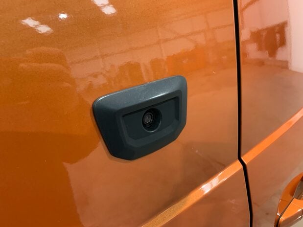 Ford Transit Custom Transit Custom 2.0 EcoBlue 130ps Low Roof D/Cab Limited Van 11