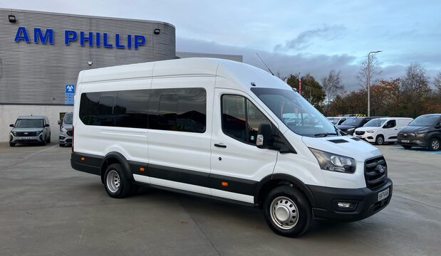 Ford Transit Transit 460L4 2.0 EcoBlue RWD 165ps H3 17 Seater Trend Auto