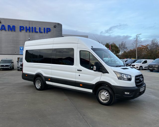 Ford Transit Transit 460L4 2.0 EcoBlue RWD 165ps H3 17 Seater Trend Auto