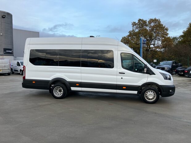 Ford Transit Transit 460L4 2.0 EcoBlue RWD 165ps H3 17 Seater Trend Auto 6
