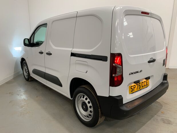 Fiat Doblo PRIMO L1 Multijet3 1.5 100PS *PRE-REG* 8