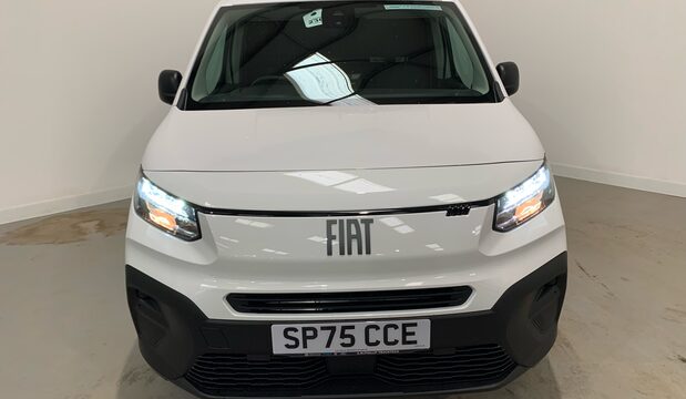 Fiat Doblo PRIMO L1 Multijet3 1.5 100PS *PRE-REG*