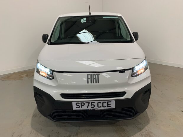 Fiat Doblo PRIMO L1 Multijet3 1.5 100PS *PRE-REG* 2