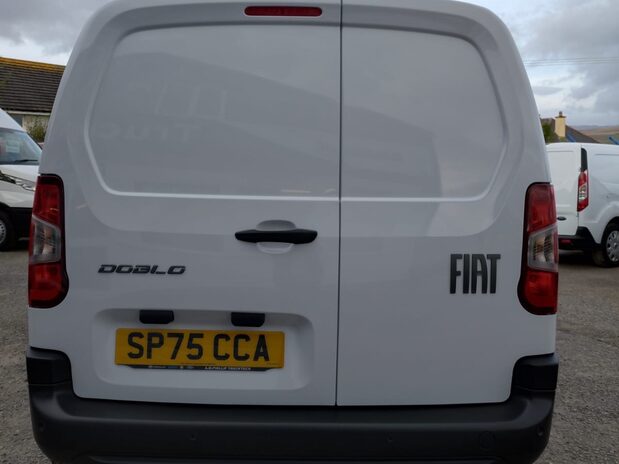 Fiat Doblo PRIMO L1 Multijet3 1.5 100PS *PRE-REG* 4