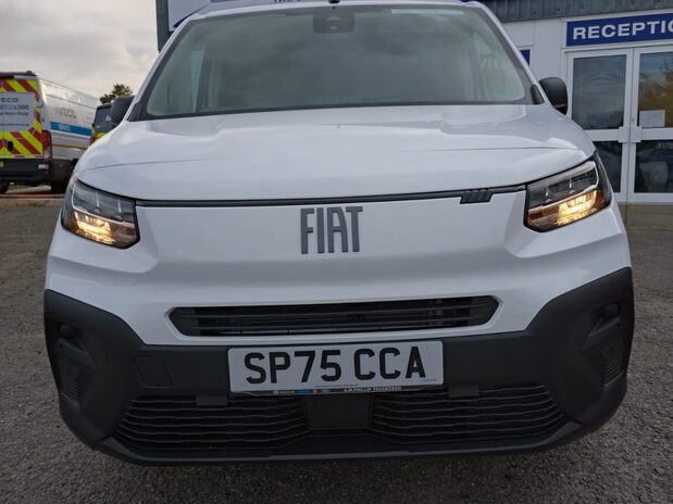 Fiat Doblo PRIMO L1 Multijet3 1.5 100PS *PRE-REG* 2